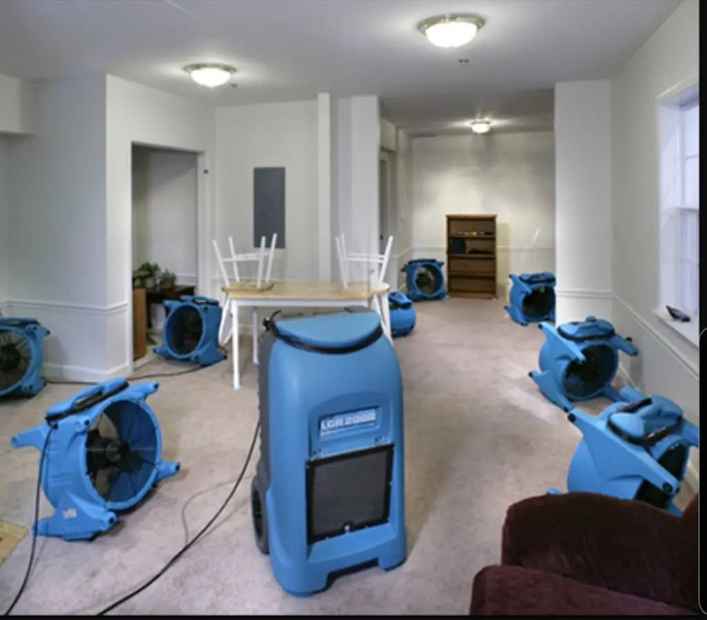 Air movers and dehumidifier setup for Water Extraction & Removal in Claiborne